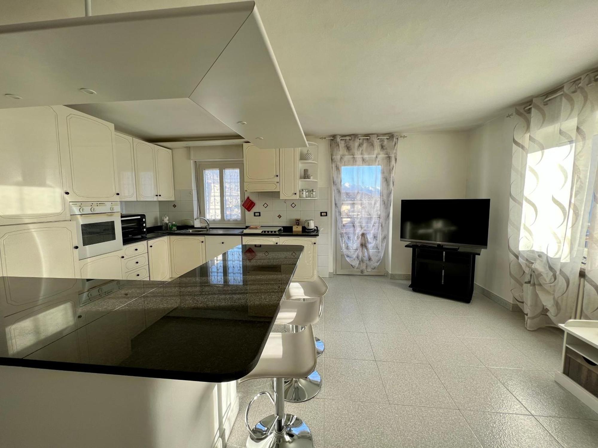 Beau Soleil Apartment อาออสตา ภายนอก รูปภาพ