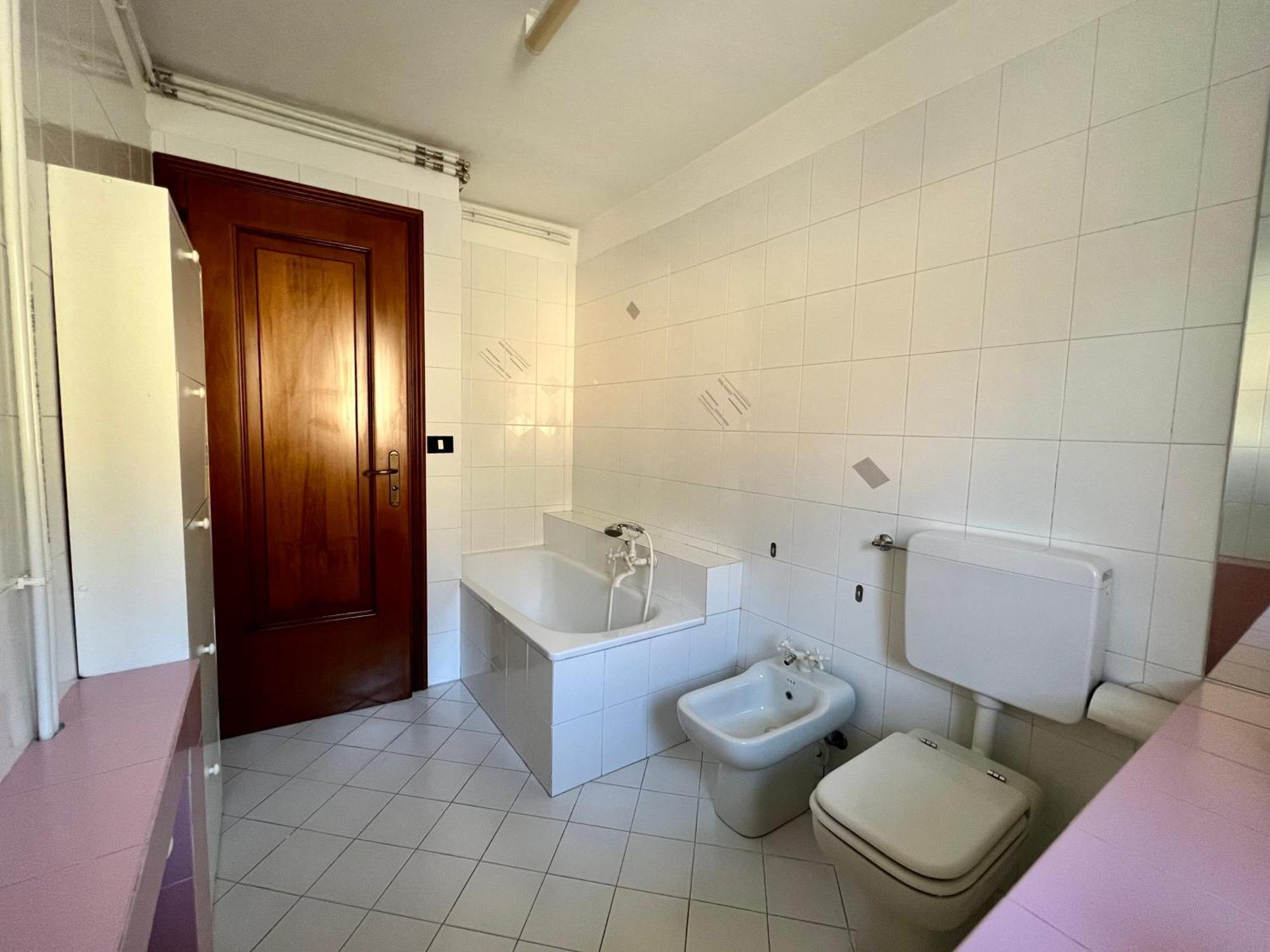 Beau Soleil Apartment อาออสตา ภายนอก รูปภาพ